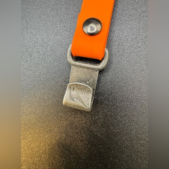 Vintage Gatorade “Is It In You?” Orange Rubber Bracelet - Picture 7 of 7